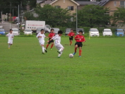 2014年8月9日に開催されたしんきんカップ第12回キッズサッカー大会県央決勝トーナメントの様子