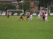 2014年8月9日に開催されたしんきんカップ第12回キッズサッカー大会県央決勝トーナメントの様子