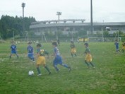 雨の中でも激しいプレッシャーをかけろ